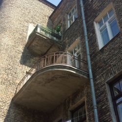 Condition assessment of balcony structure